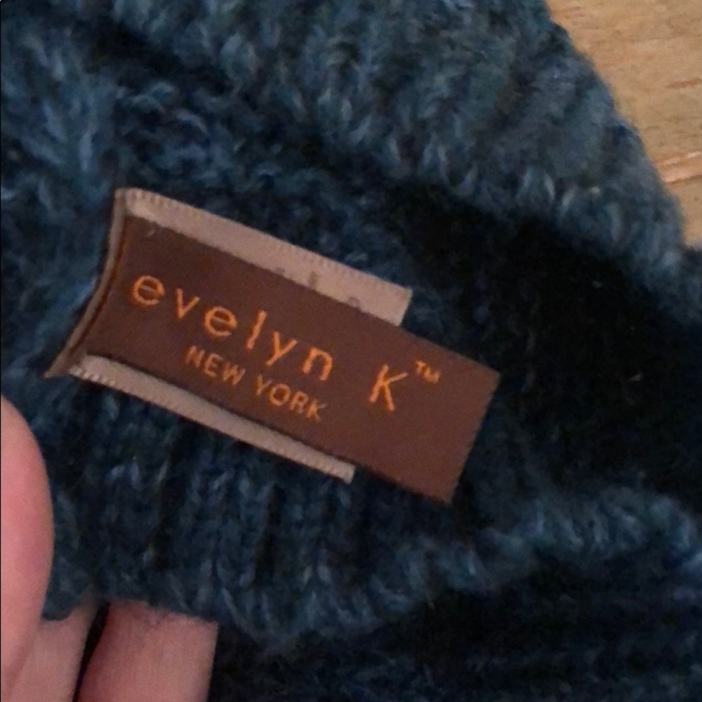 Bennie hat - Picture 3 of 3